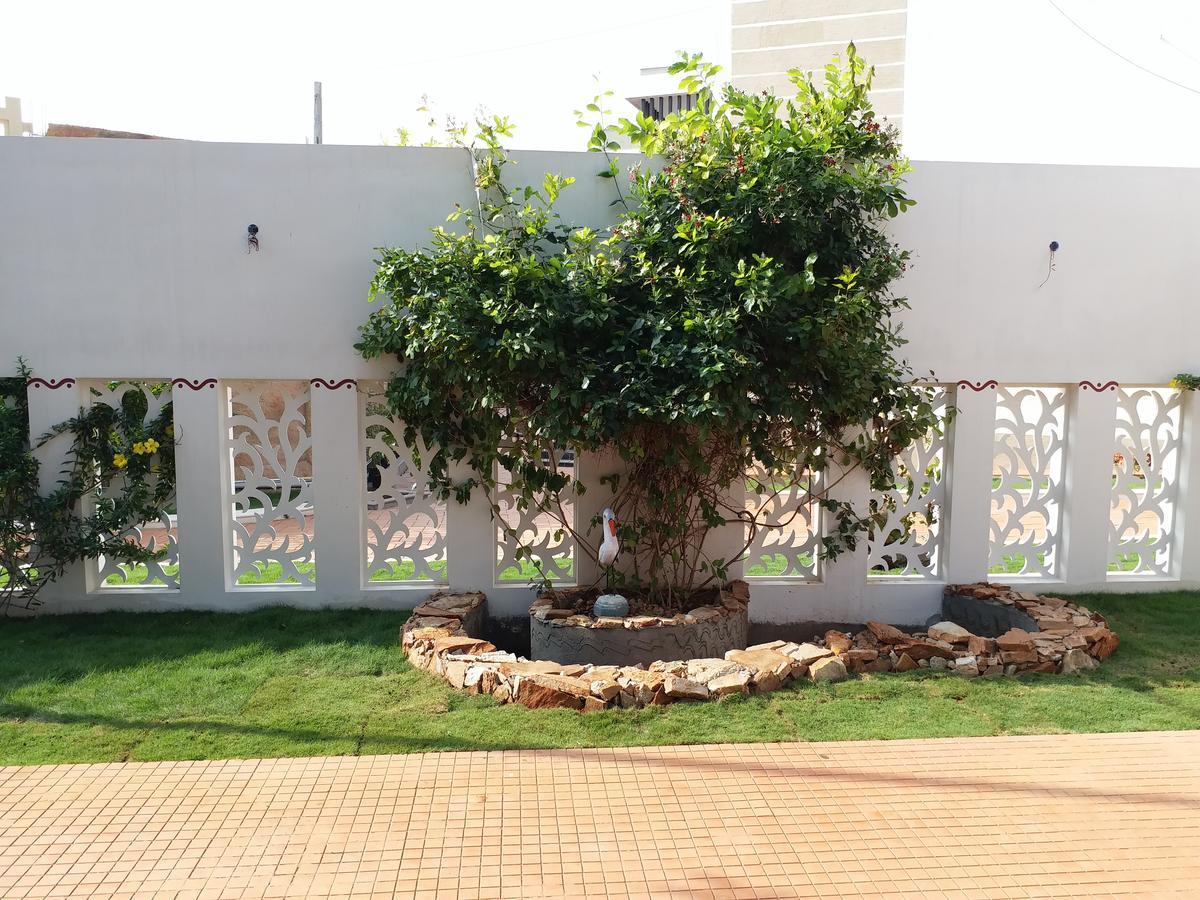 Mount Retreat Resorts - Madurai Buitenkant foto