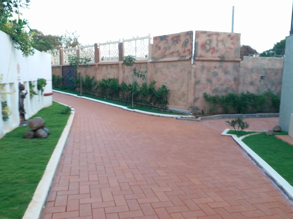 Mount Retreat Resorts - Madurai Buitenkant foto